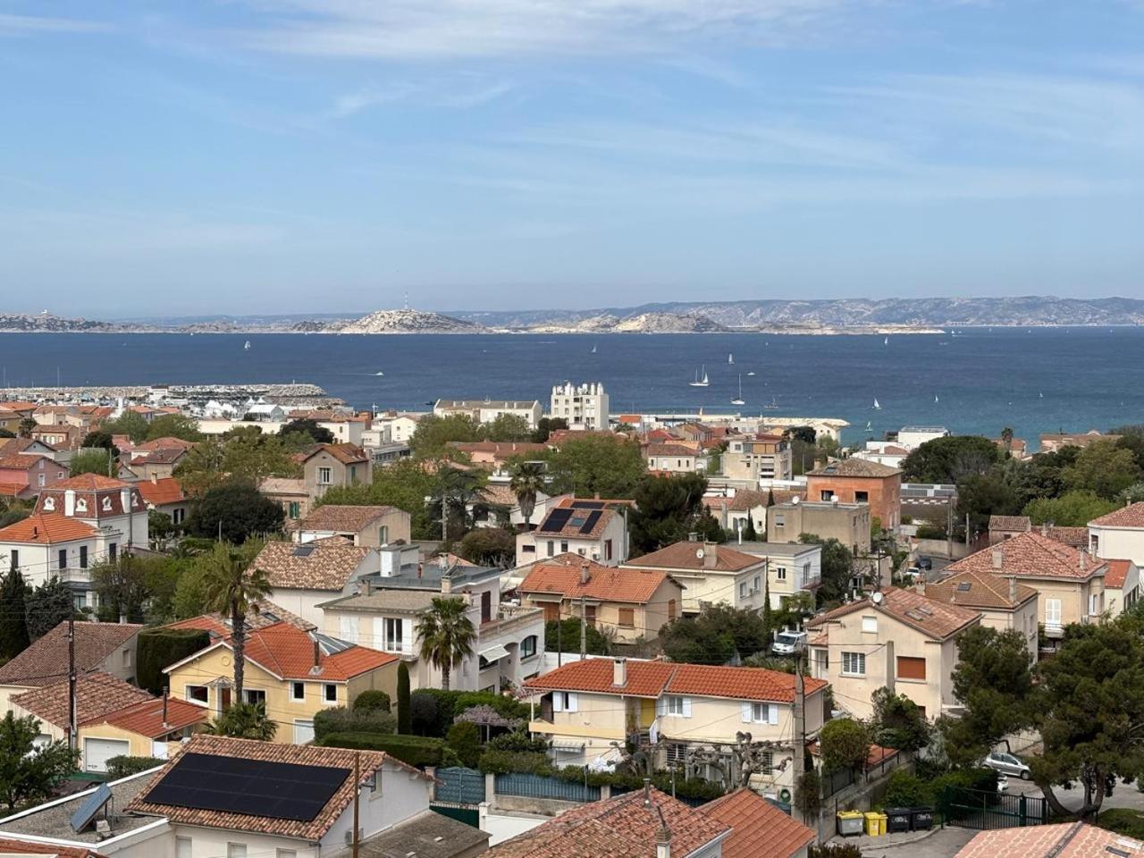 Les Isles Panoramic Sea View *